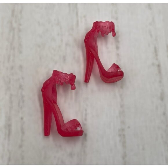 Monster High Ghoulia Yelps Replacement Shoes Red Blood Drip High Heels - Picture 7 of 9